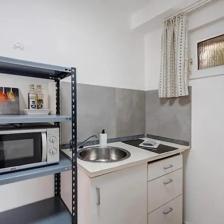 Apartman „bei Julia“ - Ruhe, Garten & Kaiserstuhl-genuss Endingen am Kaiserstuhl